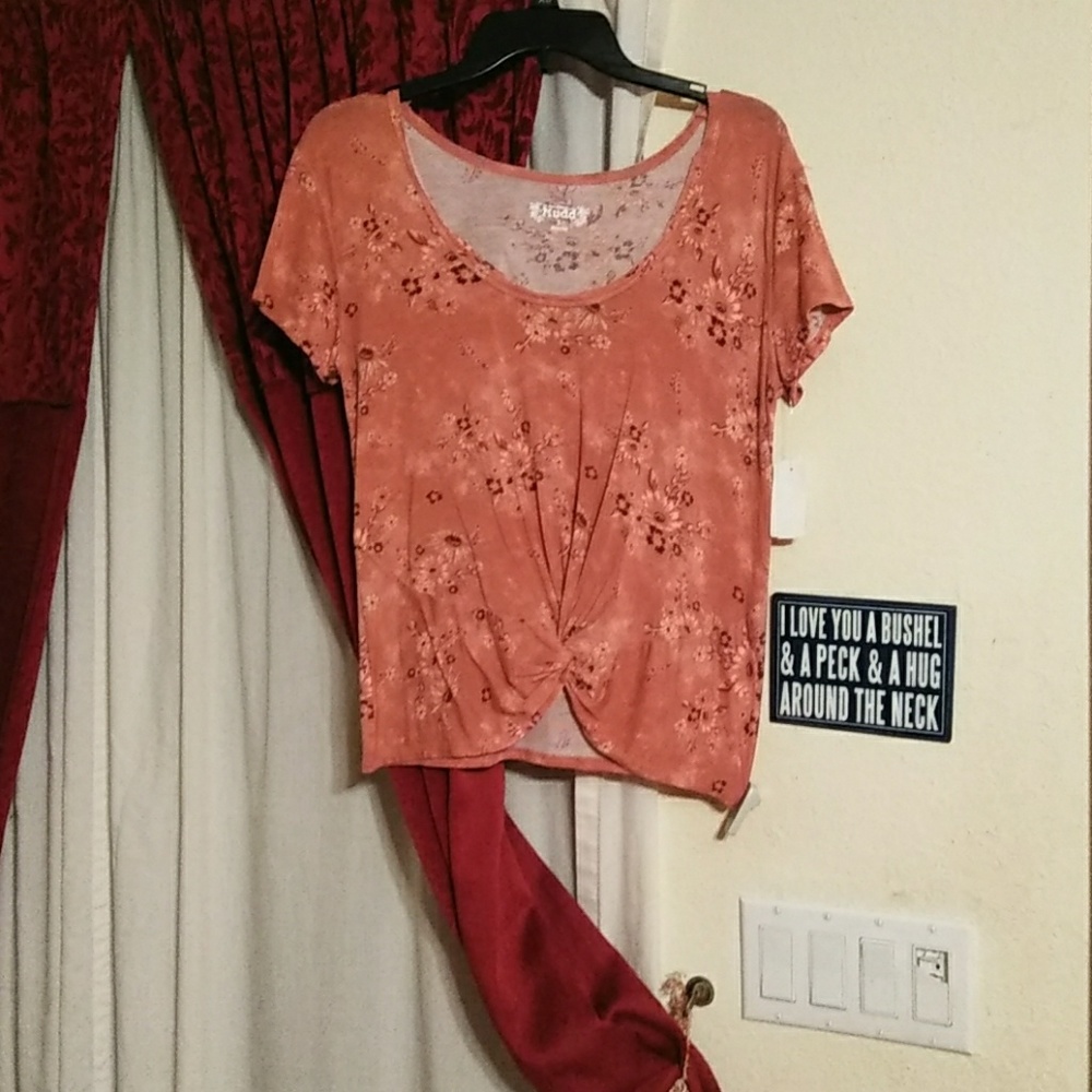 BNWT Lite red floral crop top